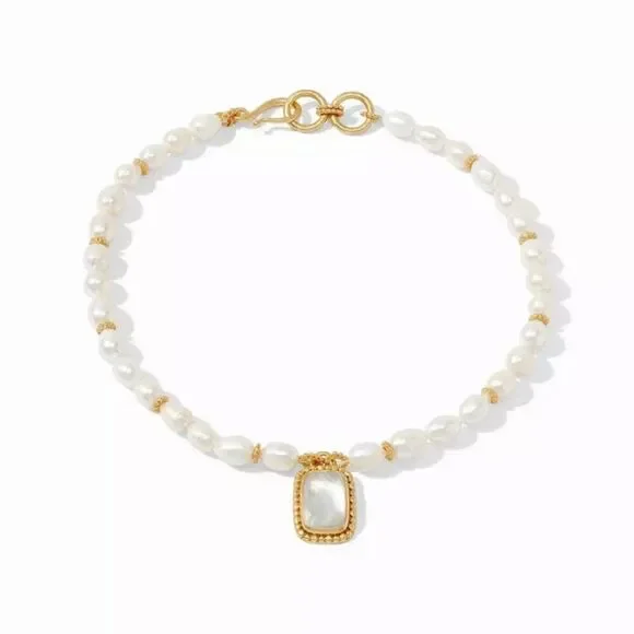 Brand New. $425 Julie Vos Pearl Necklace